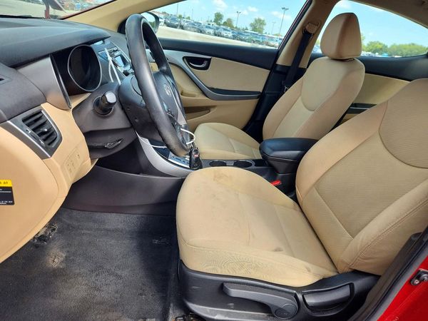 2013 HYUNDAI ELANTRA