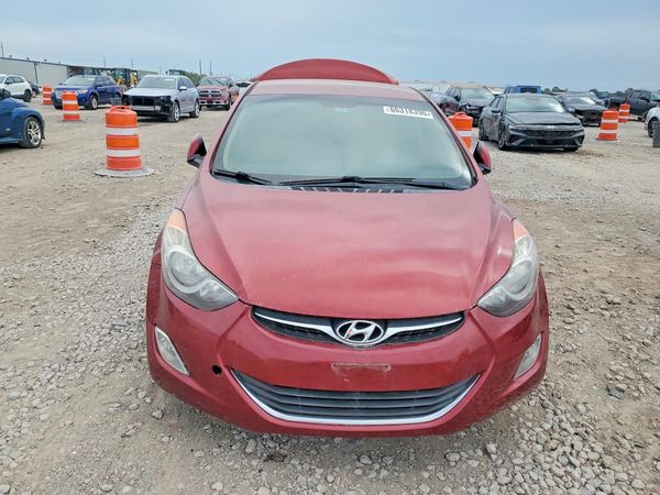 2013 HYUNDAI ELANTRA
