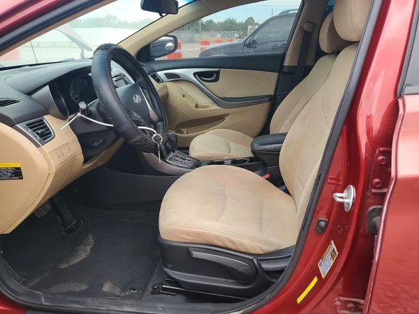 2013 HYUNDAI ELANTRA