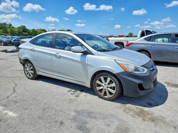 2014 HYUNDAI ACCENT