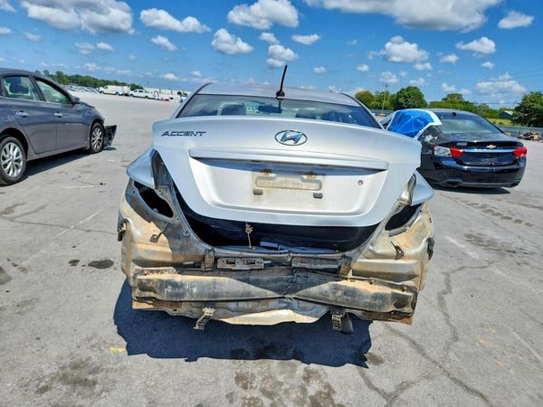 2014 HYUNDAI ACCENT