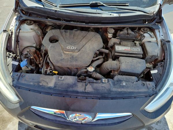 2014 HYUNDAI ACCENT