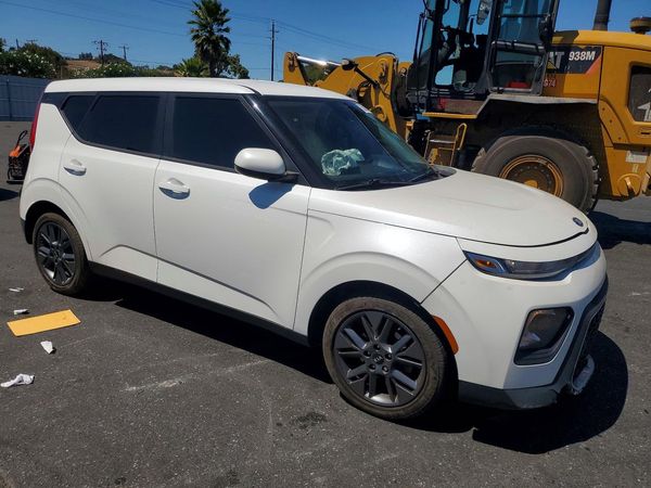 2021 KIA SOUL LX, S, X-Line — Passenger 3/4