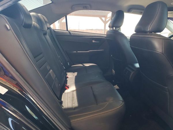 2015 TOYOTA CAMRY