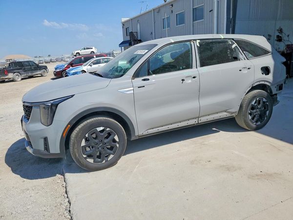 2025 KIA SORENTO