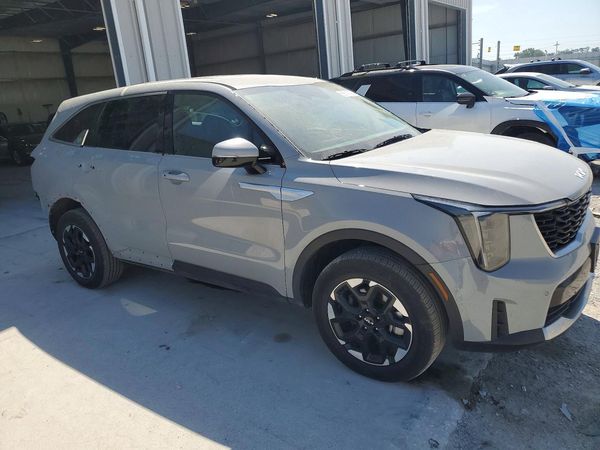 2025 KIA SORENTO
