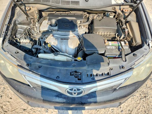 2014 TOYOTA CAMRY