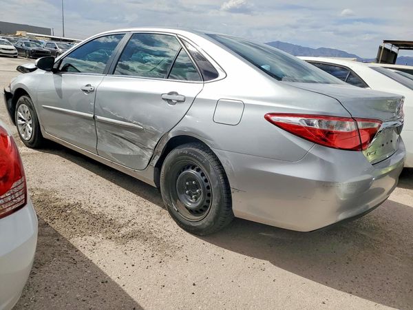 2015 TOYOTA CAMRY