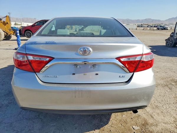 2015 TOYOTA CAMRY
