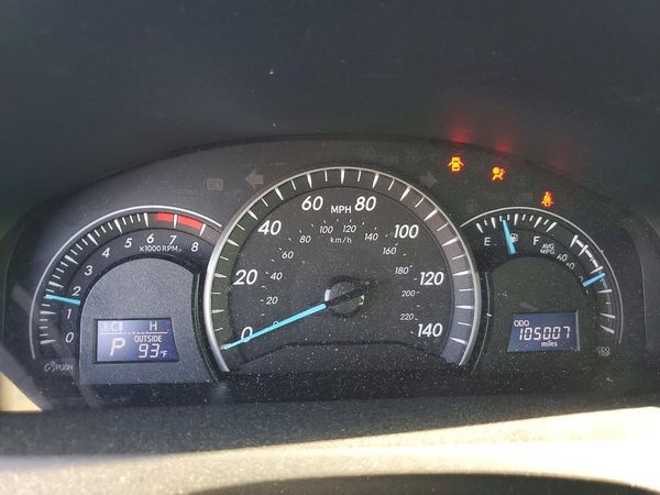 2015 TOYOTA CAMRY