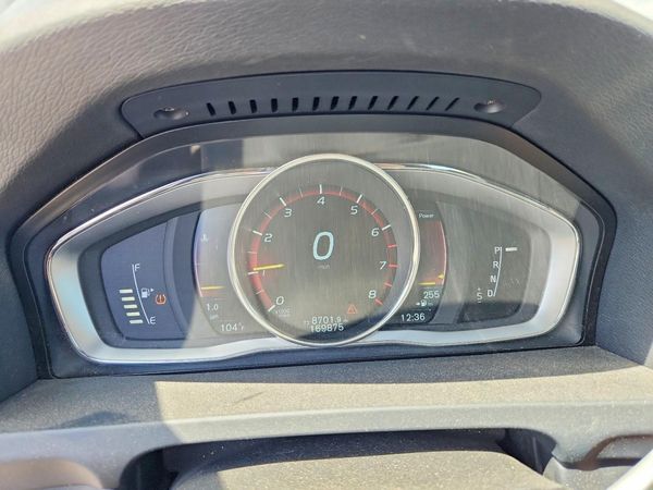 2015 VOLVO S60 Premier (non R design) — ODOM