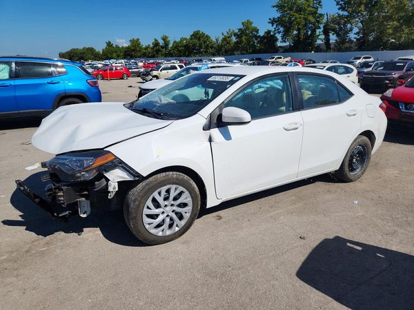 2017 TOYOTA COROLLA