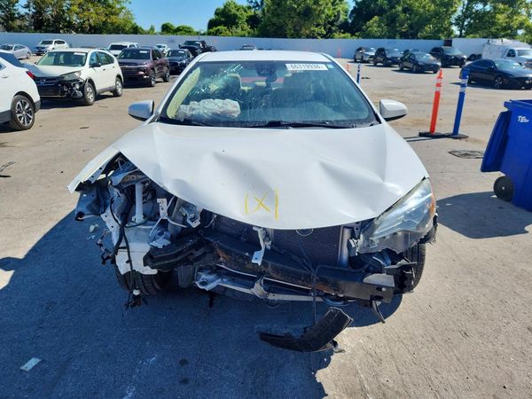 2017 TOYOTA COROLLA