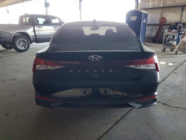 2022 HYUNDAI ELANTRA