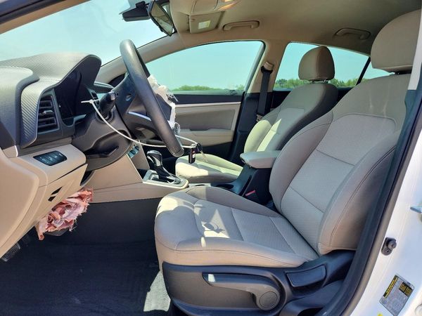2019 HYUNDAI ELANTRA