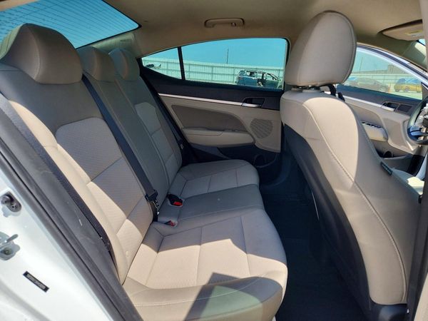 2019 HYUNDAI ELANTRA