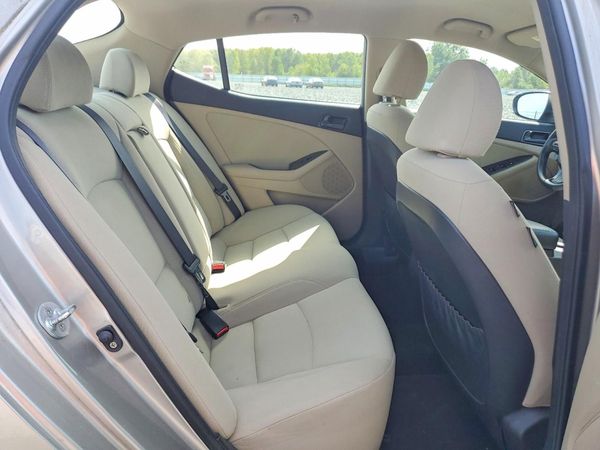 2015 KIA OPTIMA GL - Middle-low