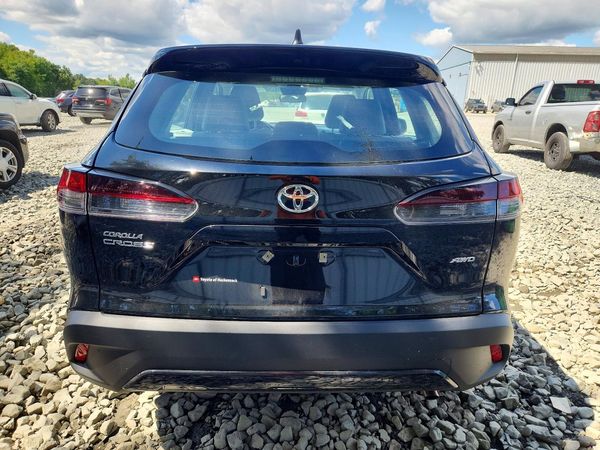 2026 TOYOTA COROLLA CROSS