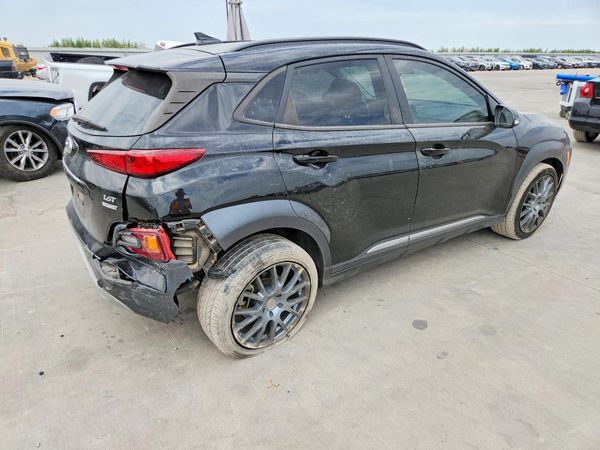 2021 HYUNDAI KONA