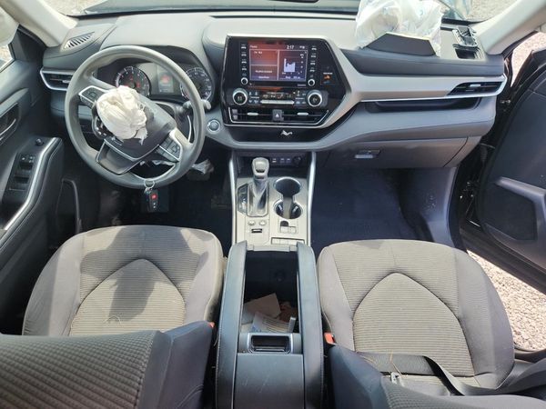 2022 TOYOTA HIGHLANDER L