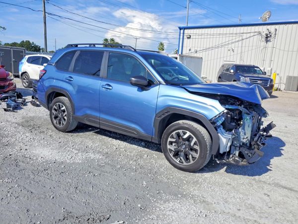 2025 SUBARU FORESTER