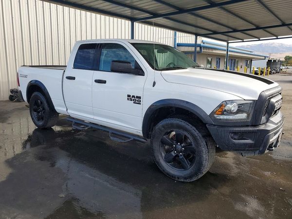 2020 RAM 1500 CLASSIC SLT — Passenger 3/4