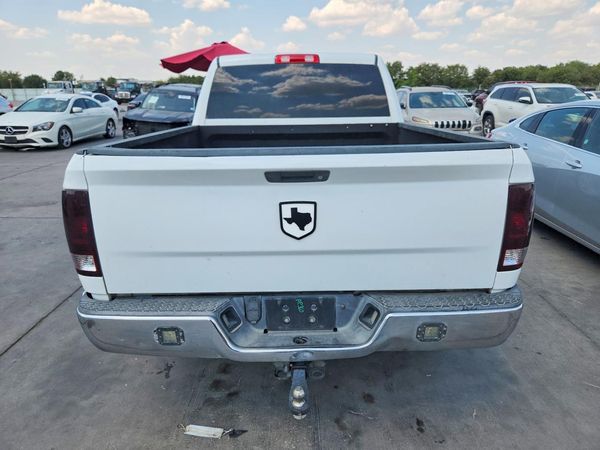 2017 RAM 1500 ST