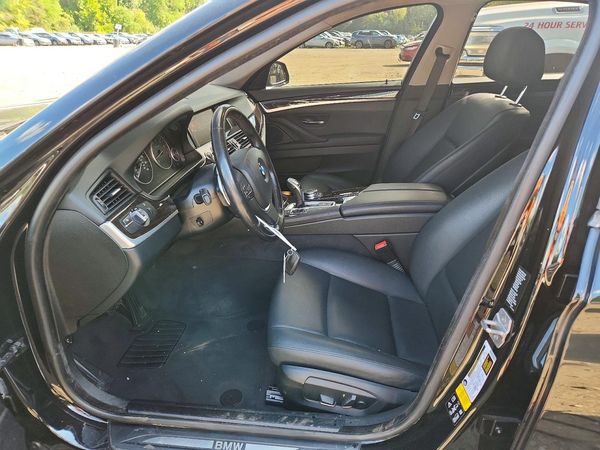 2016 BMW 528