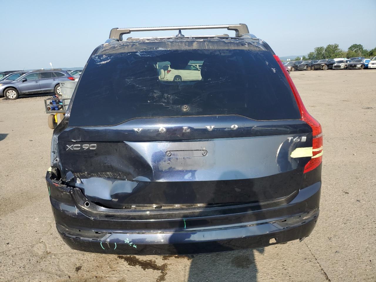 2017 VOLVO XC90 Inscription