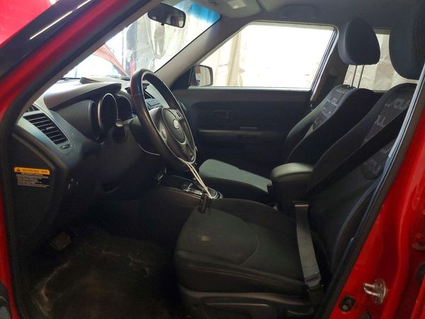 2012 KIA SOUL GL — DENT