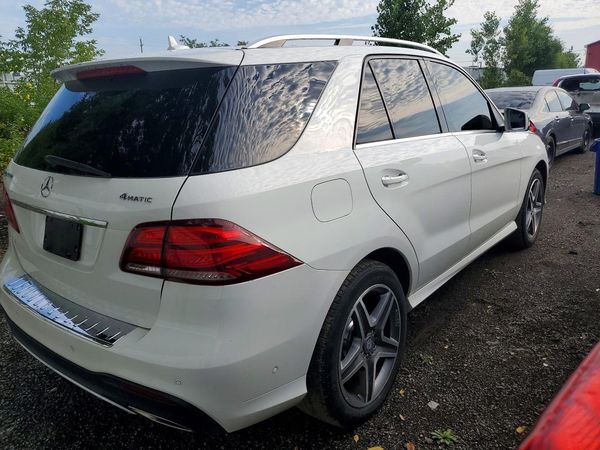 2017 MERCEDES-BENZ GLE