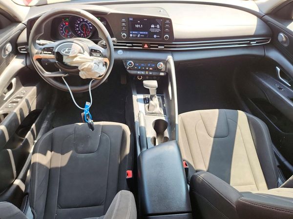 2021 HYUNDAI ELANTRA Blue