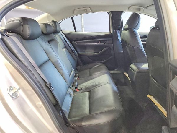 2024 MAZDA MAZDA3 Select Sport Package