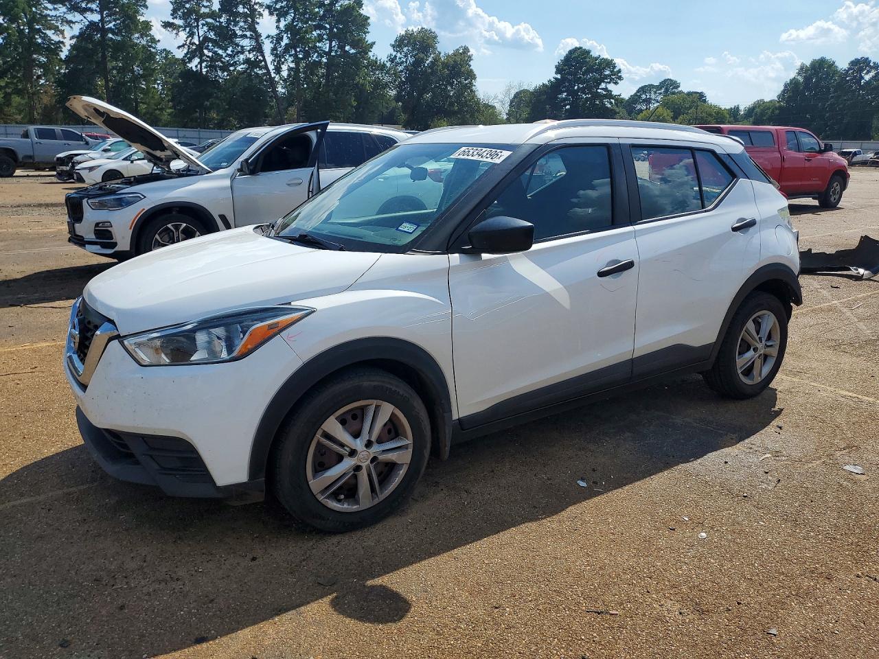 2019 NISSAN KICKS