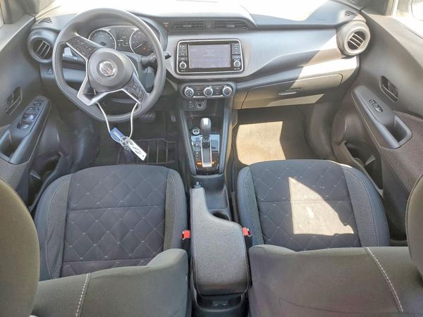 2019 NISSAN KICKS