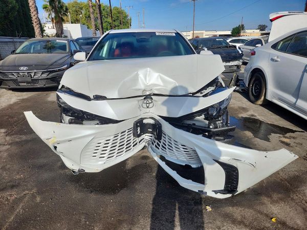 2026 TOYOTA CAMRY