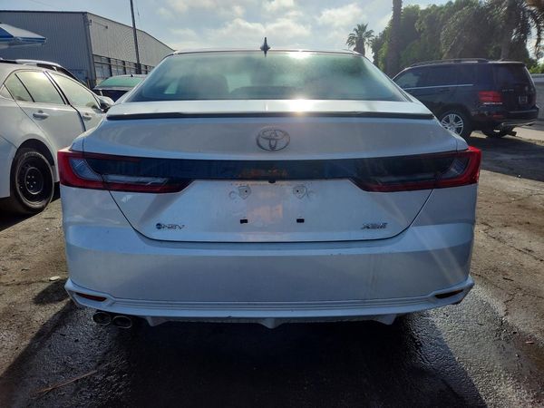 2026 TOYOTA CAMRY
