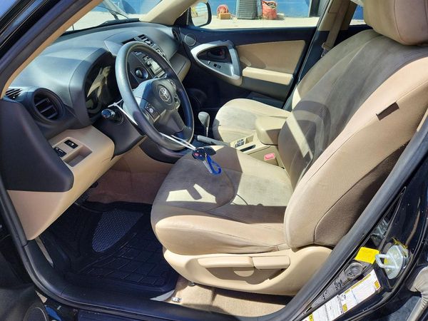 2012 TOYOTA RAV4 Standard