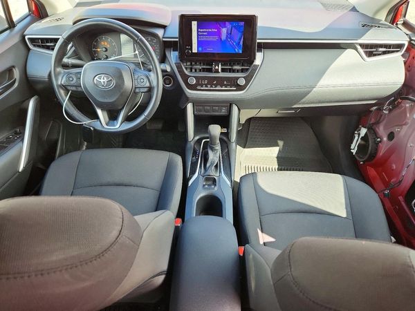 2023 TOYOTA COROLLA CROSS LE