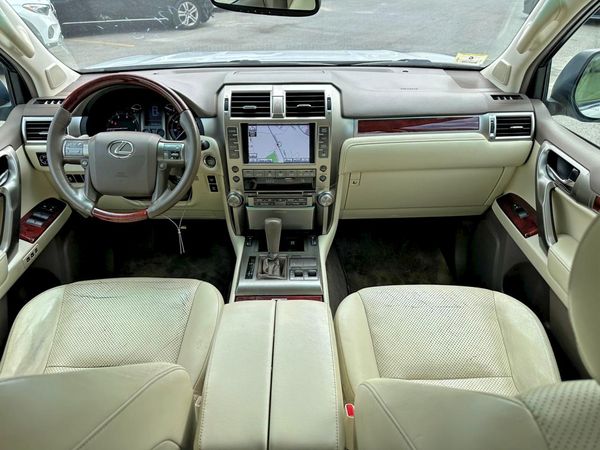 2013 LEXUS GX 460 Base