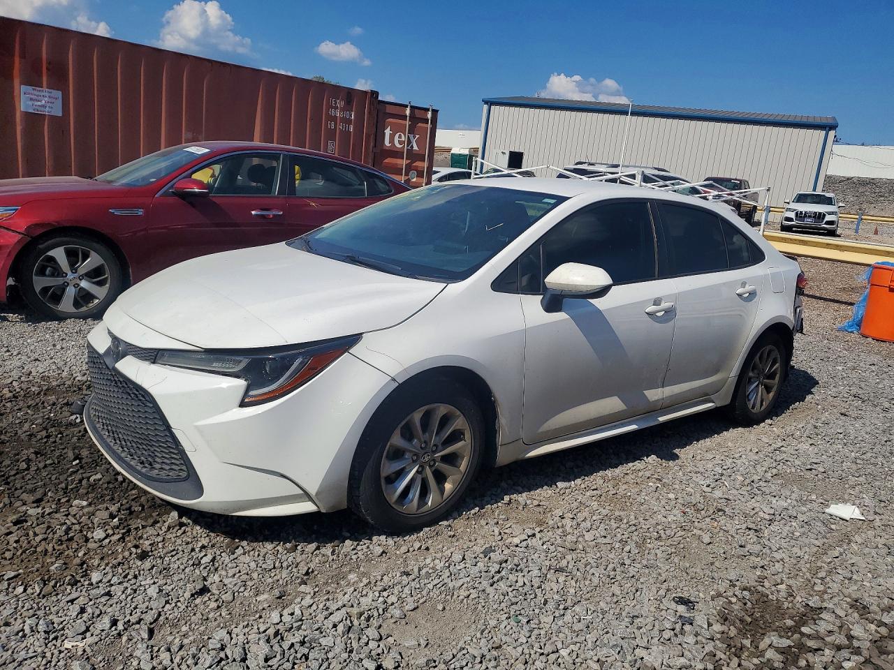 2021 TOYOTA COROLLA