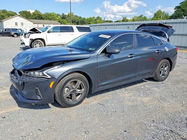 2022 KIA K5