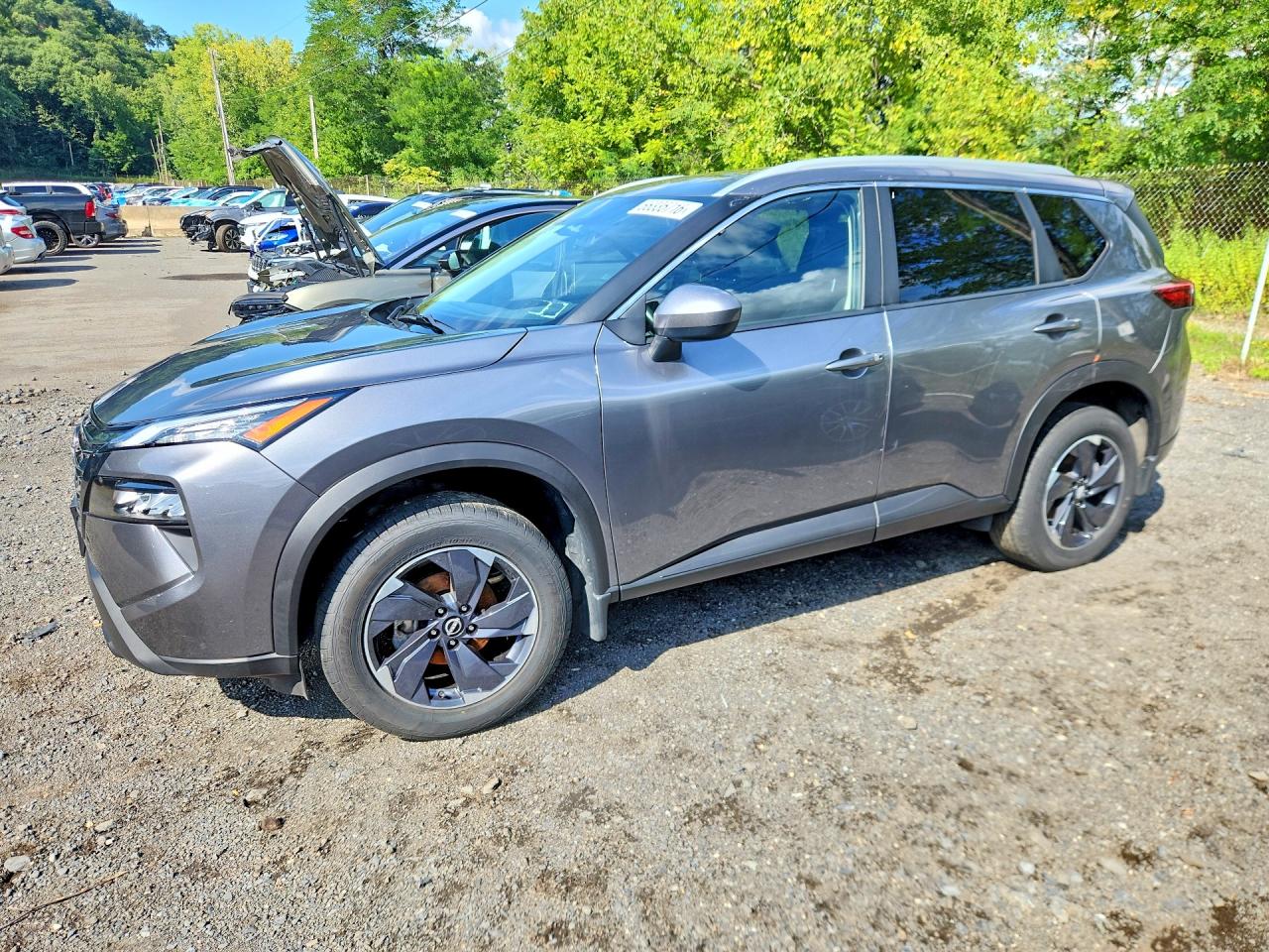 2024 NISSAN ROGUE SV