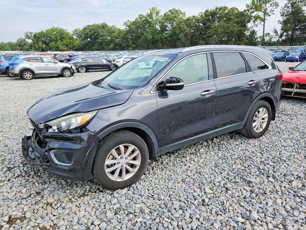 2017 KIA SORENTO L, LX