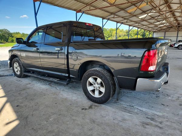 2018 RAM 1500 SLT