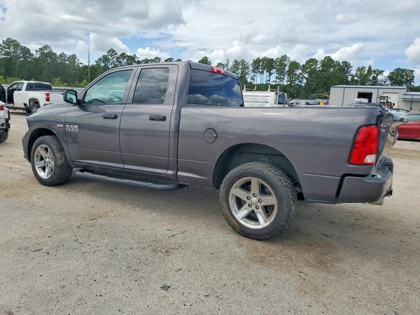 2017 RAM 1500 ST