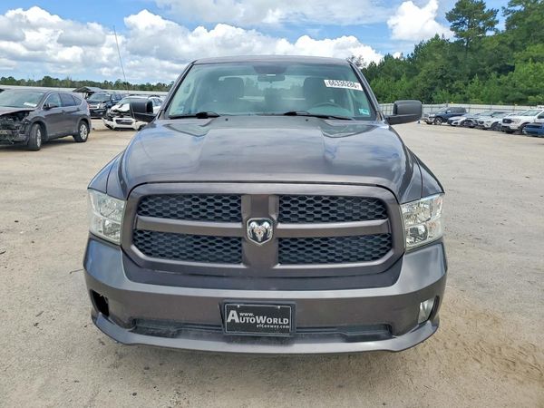 2017 RAM 1500 ST
