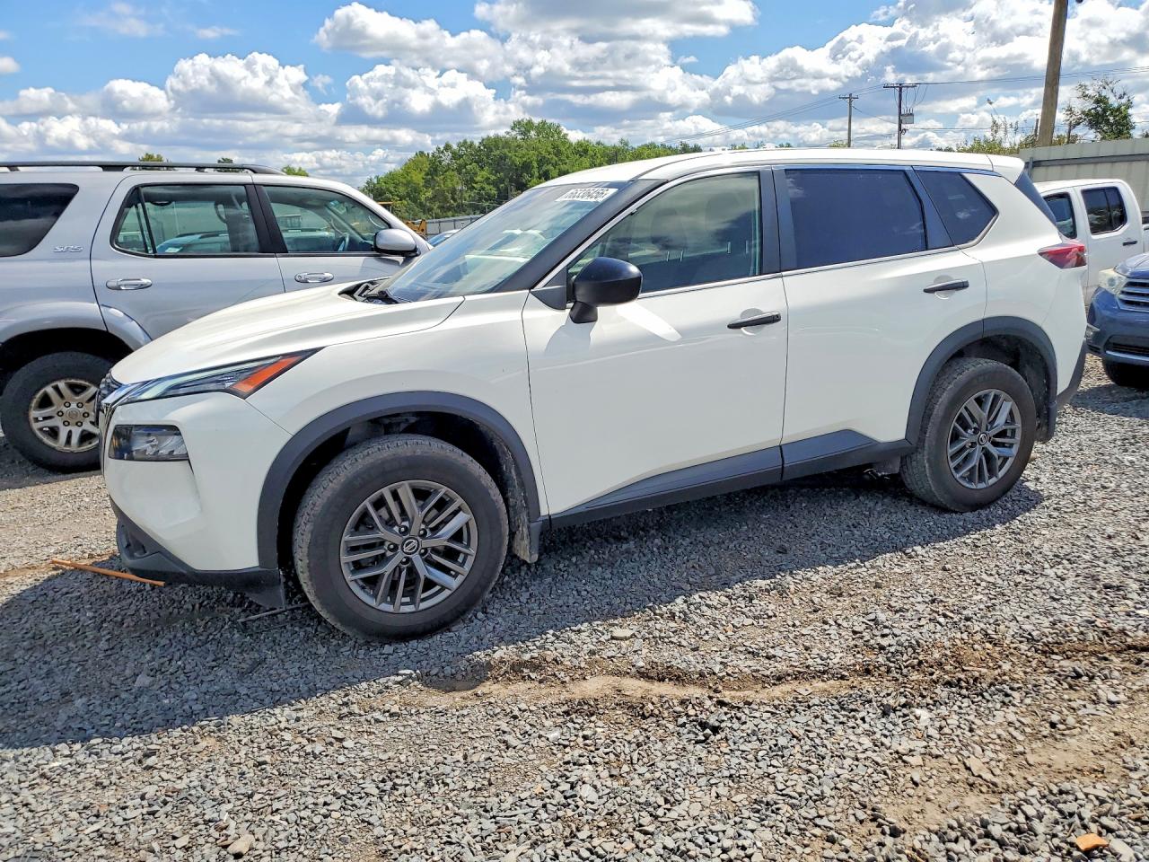 2021 NISSAN ROGUE S