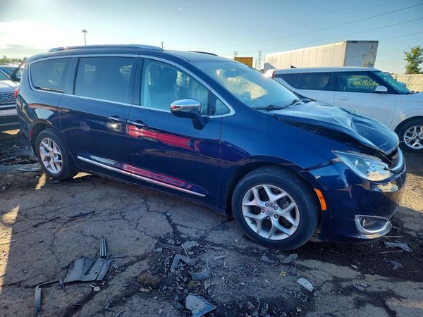 2020 CHRYSLER PACIFICA