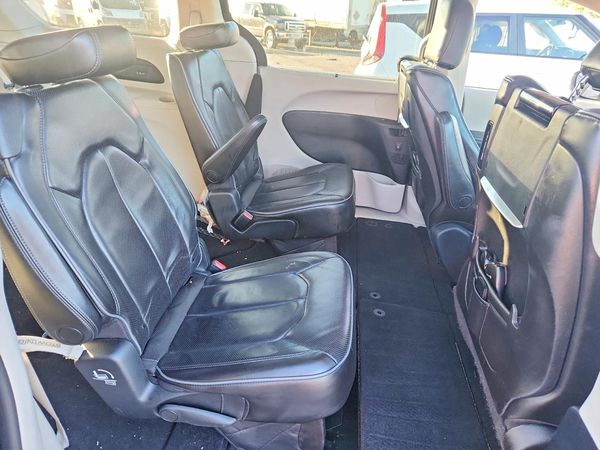 2020 CHRYSLER PACIFICA